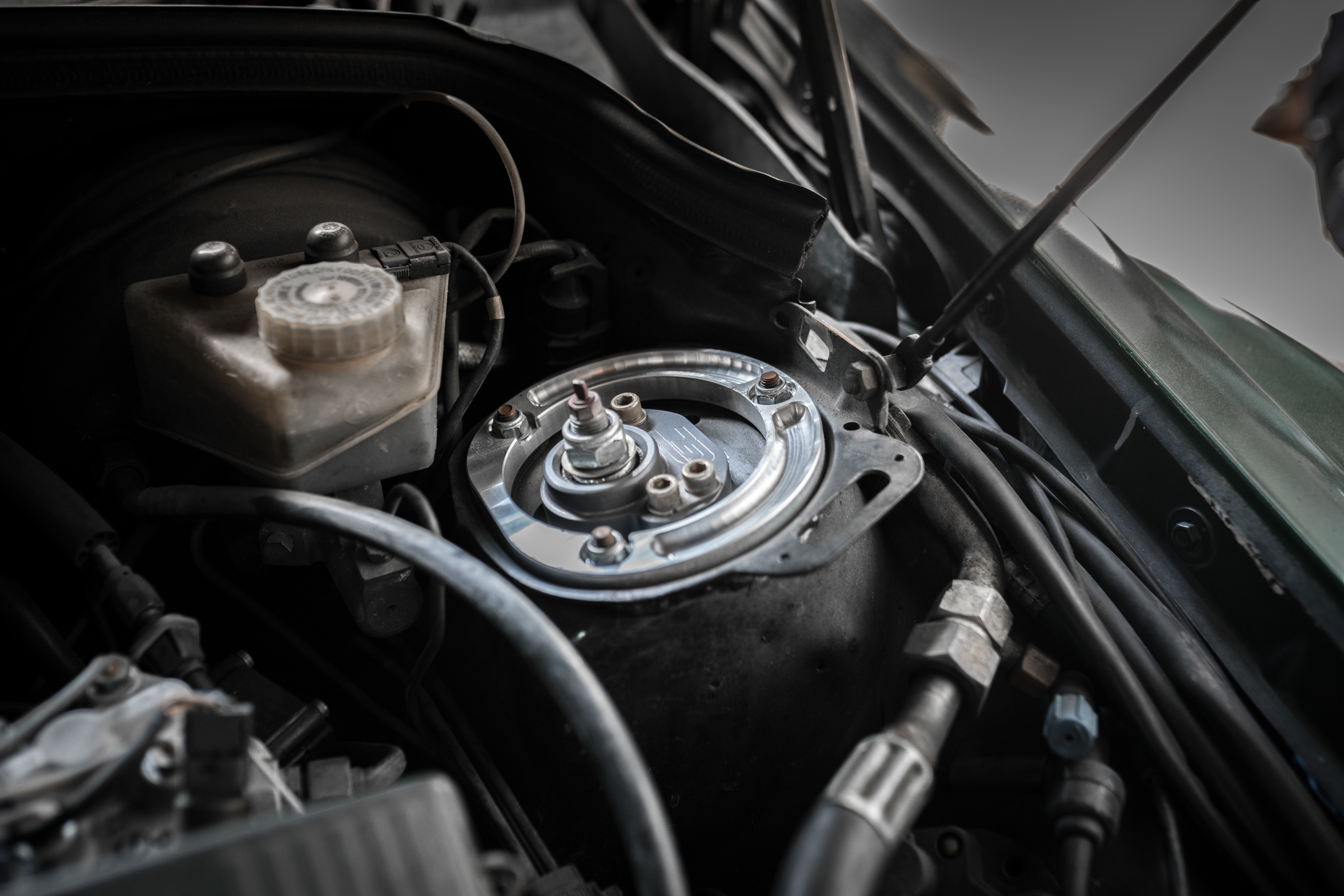 190E (W201) Aluminum Front Strut Tower Reinforcements-Steel parts-Bare-Garagistic