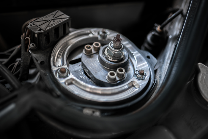 190E (W201) Aluminum Front Strut Tower Reinforcements-Steel parts-Bare-Garagistic