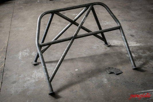 E30 Coupe Bolt In Roll Bar-Steel parts-Double Diagonal (X) (only available with straight rear tubes)-Bent (for taller drivers)-Straight rear down tubes-Garagistic