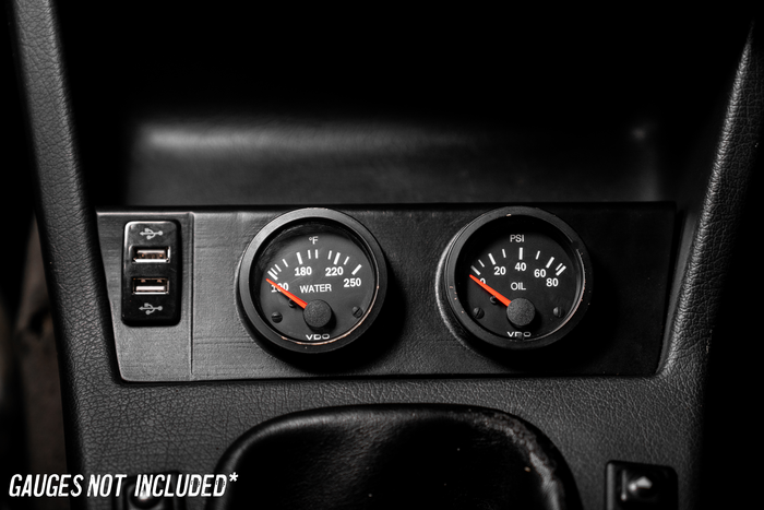 E30 Luxury Gauge Pod w/ USB plug-Interior-Garagistic