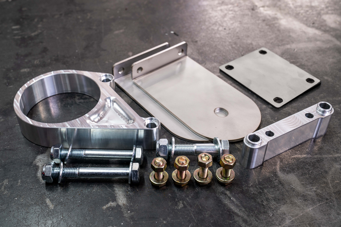 E30 Secondary Diff Mount-Steel parts-No bushing-Standard E30-Raw Aluminum-Garagistic