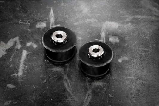 E36/E46/Z4 Rear Outer Control Arm Spherical Bearing Bushing (RTAB) - 328, M3, 325 - 33322228153/33326757885-Poly-Garagistic