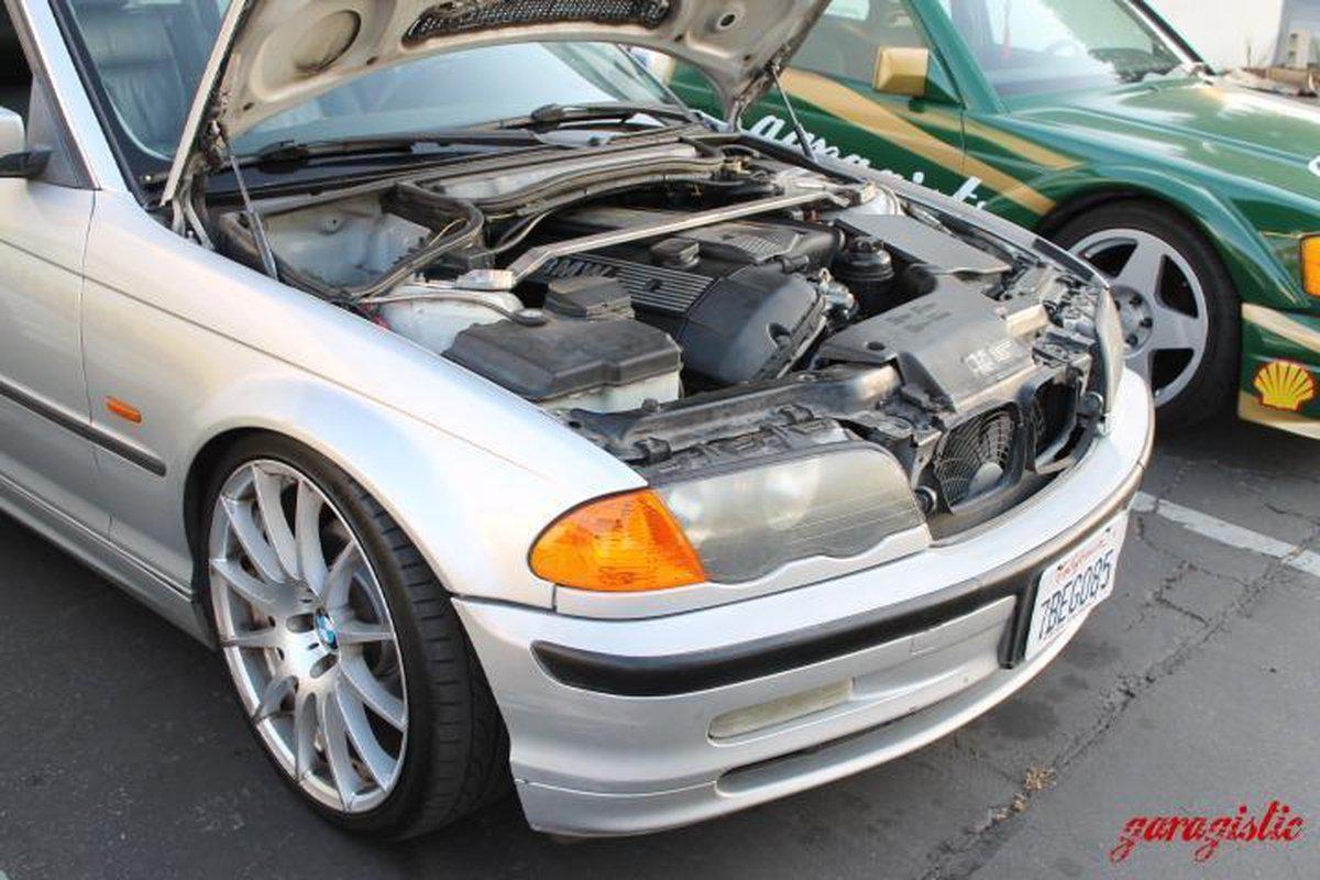 E46 Front Strut Bar Garagistic - Non-M Models Only (BMW 323, 325, 328, 330)-Steel parts-Black-Garagistic