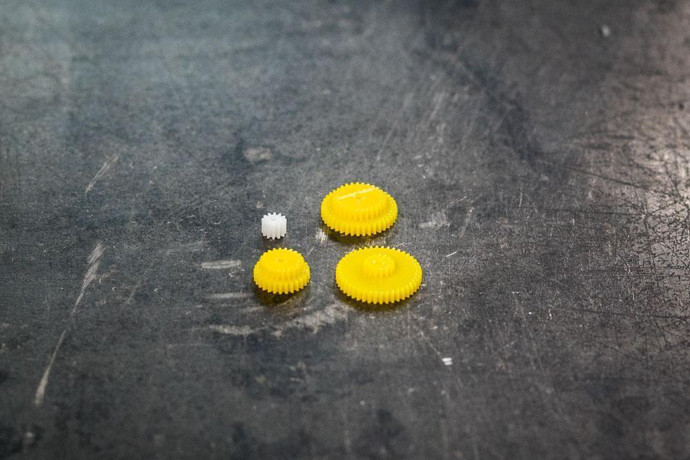 Motometer E30 Odometer Gears KMH ONLY - Version A-Gears-Garagistic