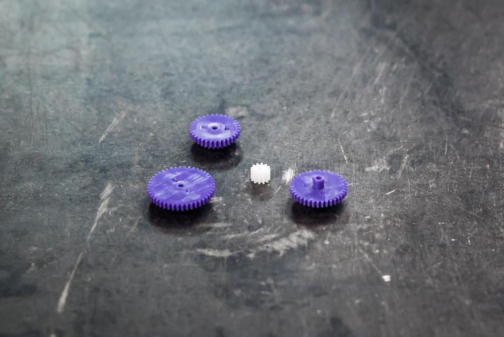 Motometer E30 Odometer Gears KMH ONLY- Version B!-Gears-Garagistic